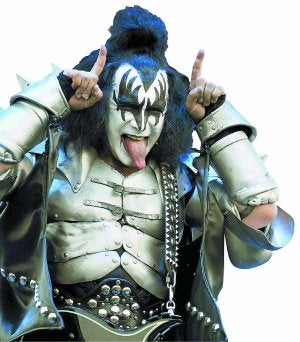 Deslenguado. Gene Simmons y su lengua volverán a hacer de las suyas en el show Kiss. ::
EFE