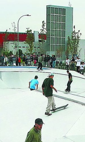 Skate Park. ::                             PORTU