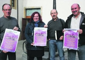 AZE. Javier Bengoa, Arantxa Otaduy, José Ángel Barrutiabengoa y Juan Ramón Garai. ::
OLIDEN