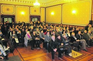 Sesión. El salón de plenos registró una de las mayores asistencias de su historia. ::
MIGURA