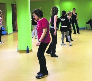 Actividades en sala en el polideportivo Artaleku. ::                             F. DE LA HERA