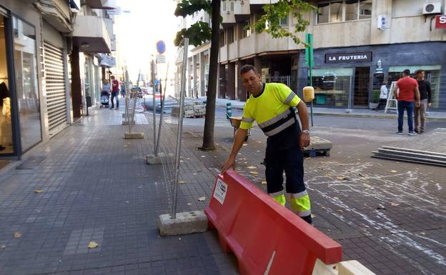 El Ayuntamiento de Ponferrada inicia las obras de remodelación de la céntrica calle Ave María