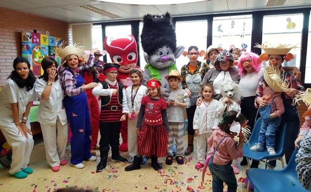 Fiesta de carnaval en el Hospital El Bierzo.