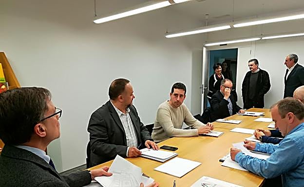 Imagen de la reunión del patronato de la Fundación Las Médulas.