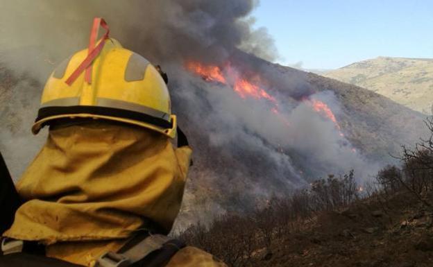 El operativo de incendios suma 89 nuevos trabajadores y prolonga la duración de los contratos tras invertir 1,3 millones