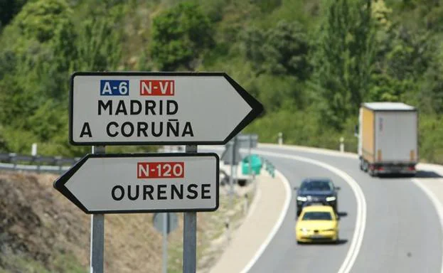 Imagen de la carretera N-120 que comunica Ponferrada con Orense.