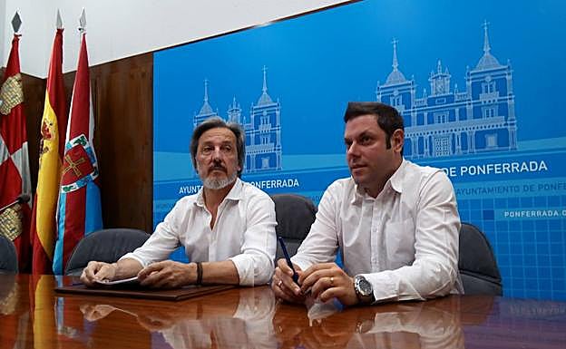 Los concejales de CB, Pedro Muñoz e Iván Alonso.