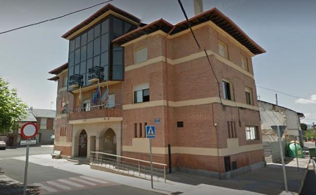 Ayuntamiento de Camponaraya.