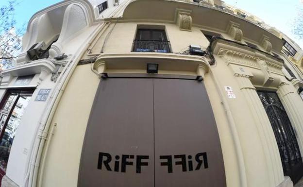 Imagen del Riff, ahora cerrado a la espera de que finalice la investigación.