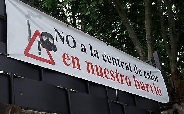 Los vecinos de Compostilla se oponen a la ubicación de la instalación en el barrio.