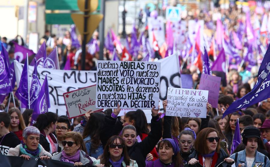 Fotos: Manifestación del 8-M en Ponferrada
