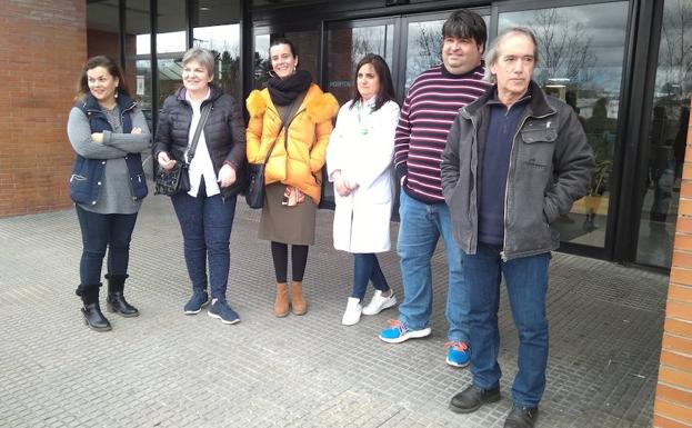 El Satse presiona para evitar la conversión de dos plazas de enfermeros en estatutarios en Ponferrada y Cacabelos