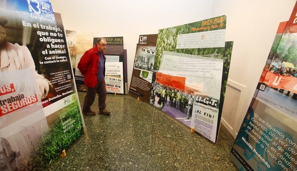 Fotos: UGT celebra en Ponferrada 130 años de conquista de derechos sociales y laborales