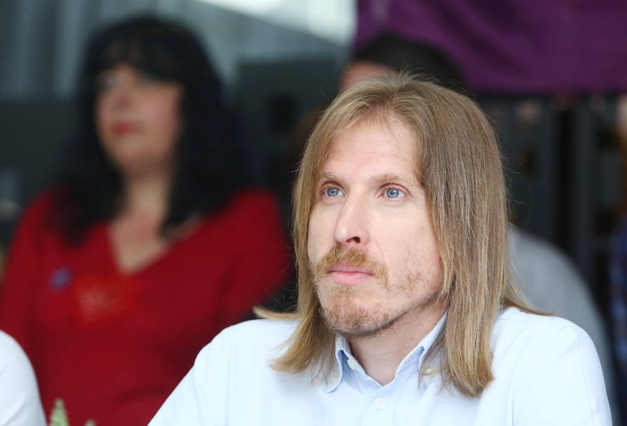 Fotos: El líder autonómico de Podemos, Pablo Fernández, en Camponaraya