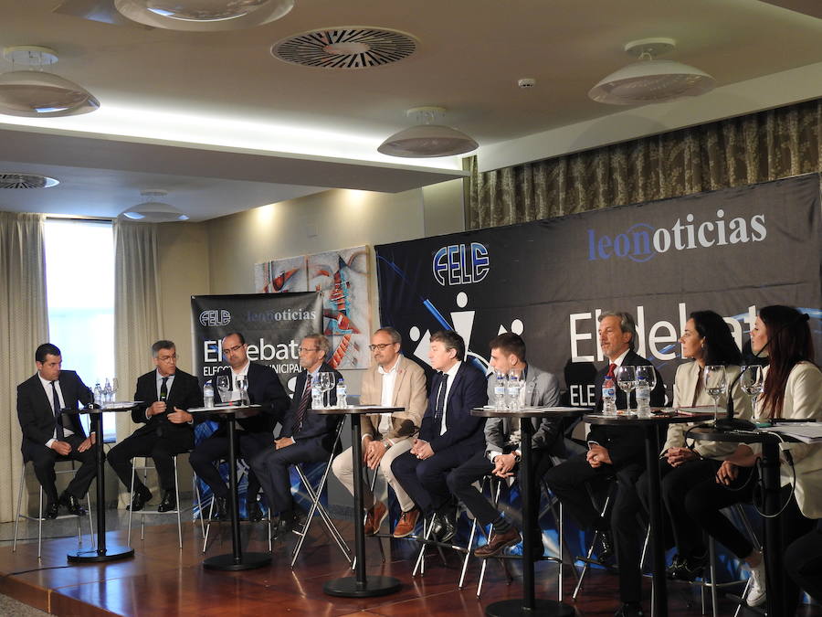Fotos: Debate de leonoticias y la Fele en Ponferrada