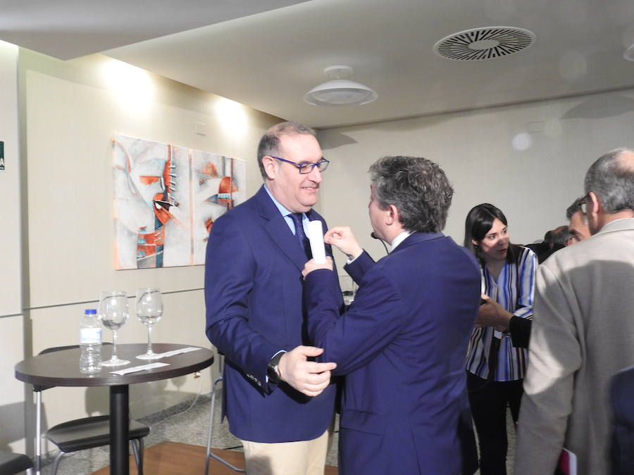 Fotos: Debate de leonoticias y la Fele en Ponferrada