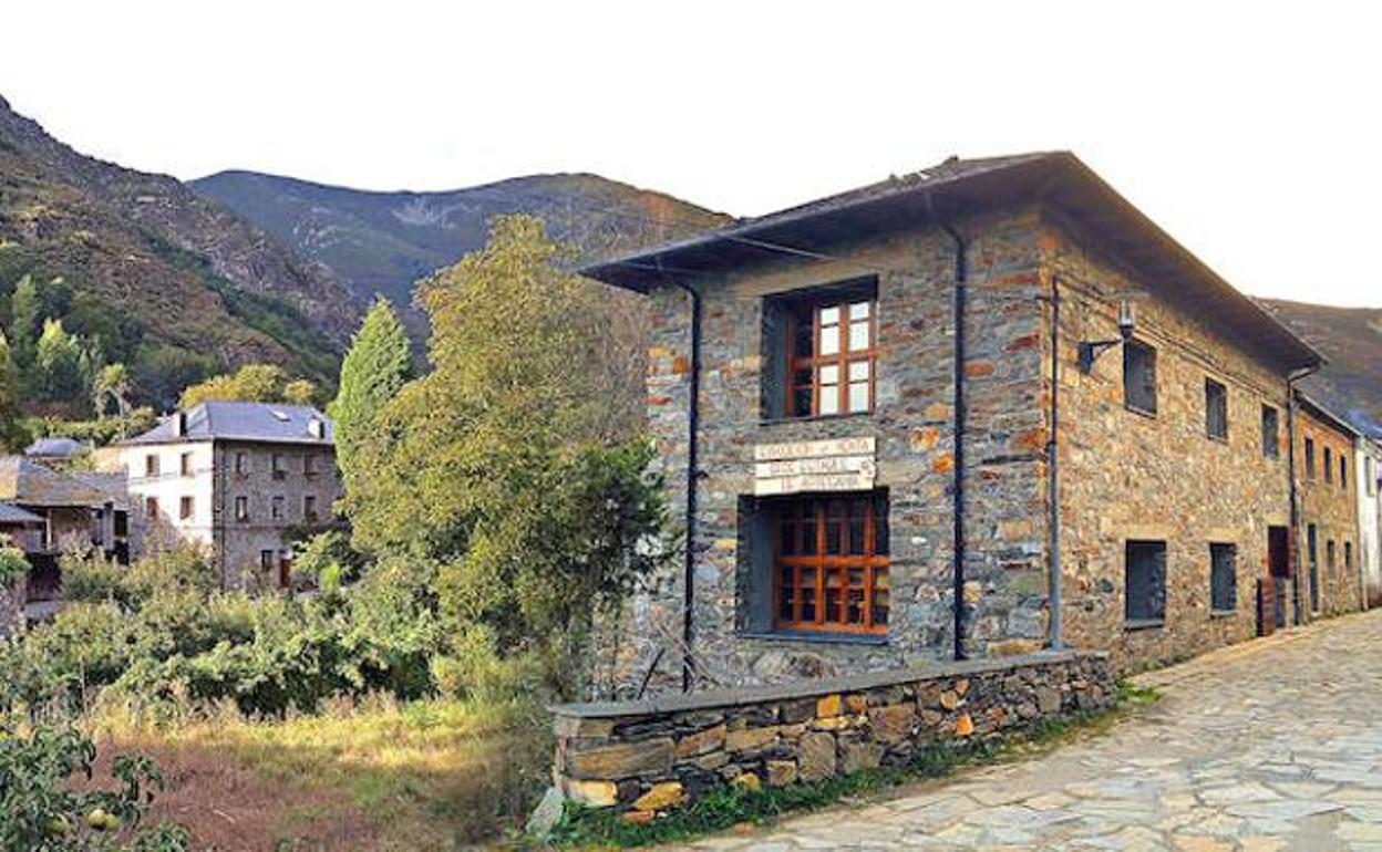 Sede Estable de Artesanía de Colinas del Campo.