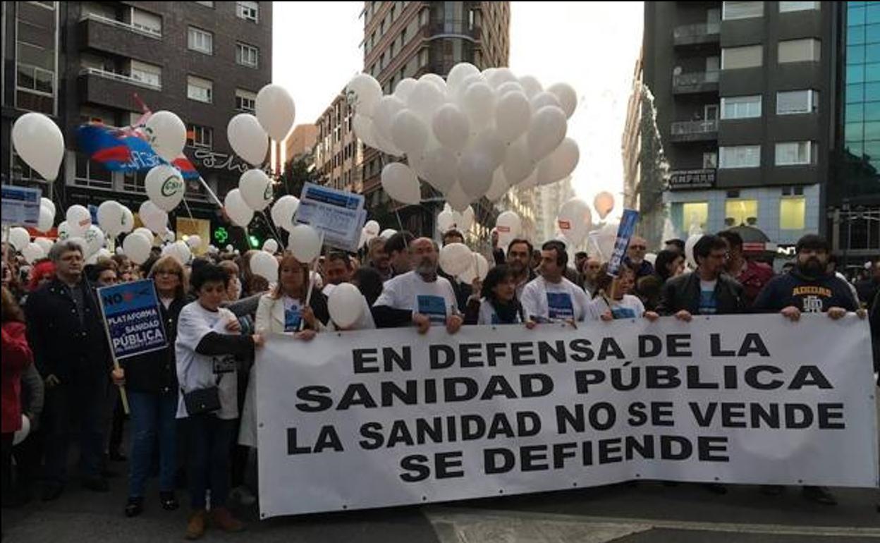 Manifestación en defensa de la sanidad pública en Ponferrada.