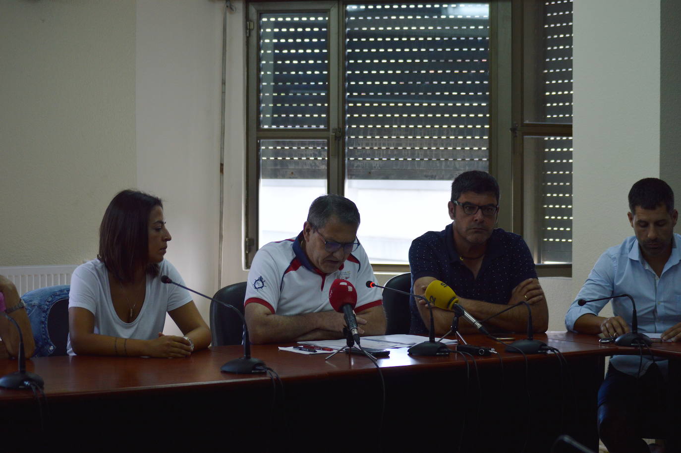 Fotos: Pleno de organización en Cacabelos