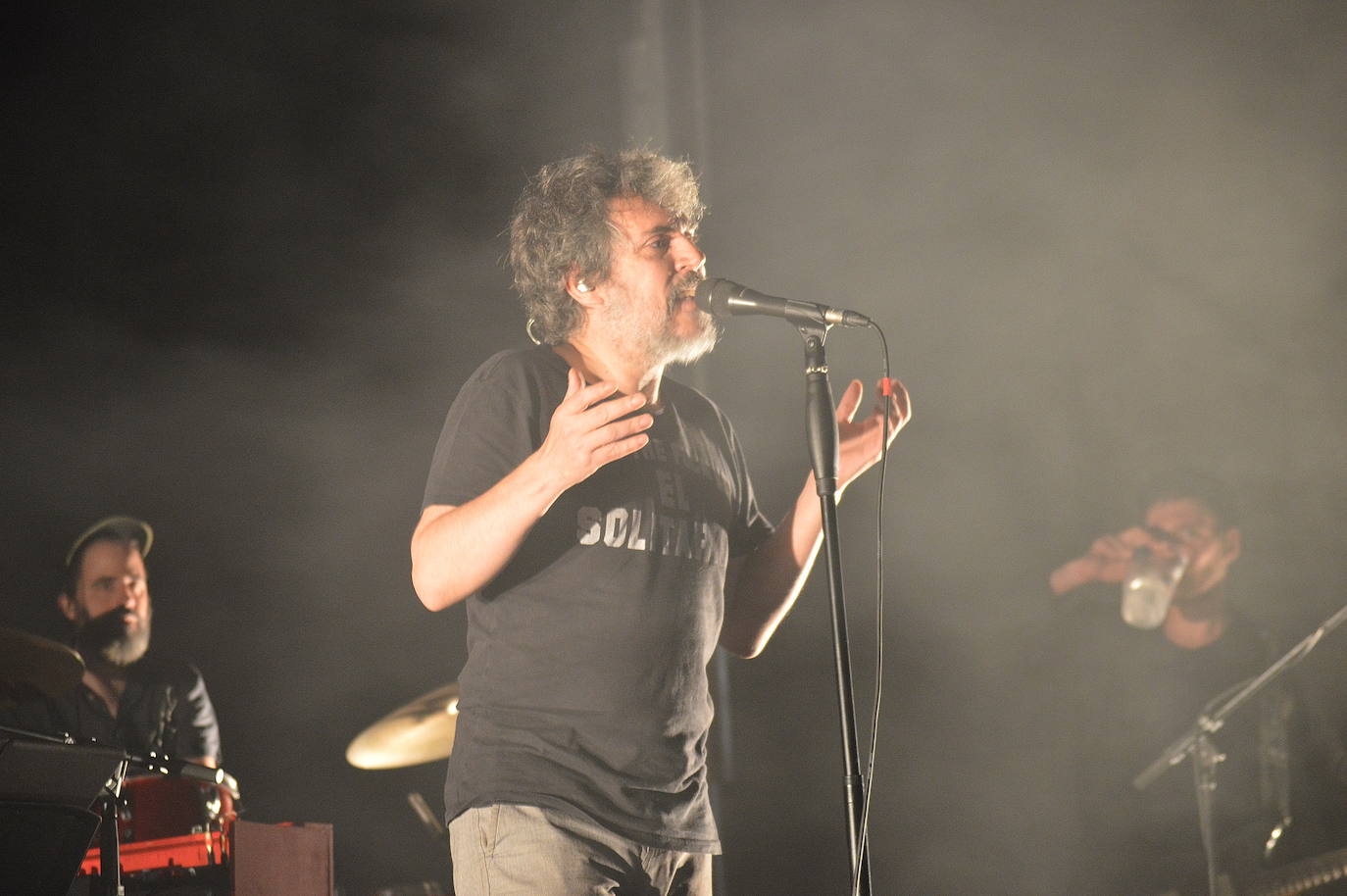 Fotos: Iván Ferreiro, primer concierto de la Encina