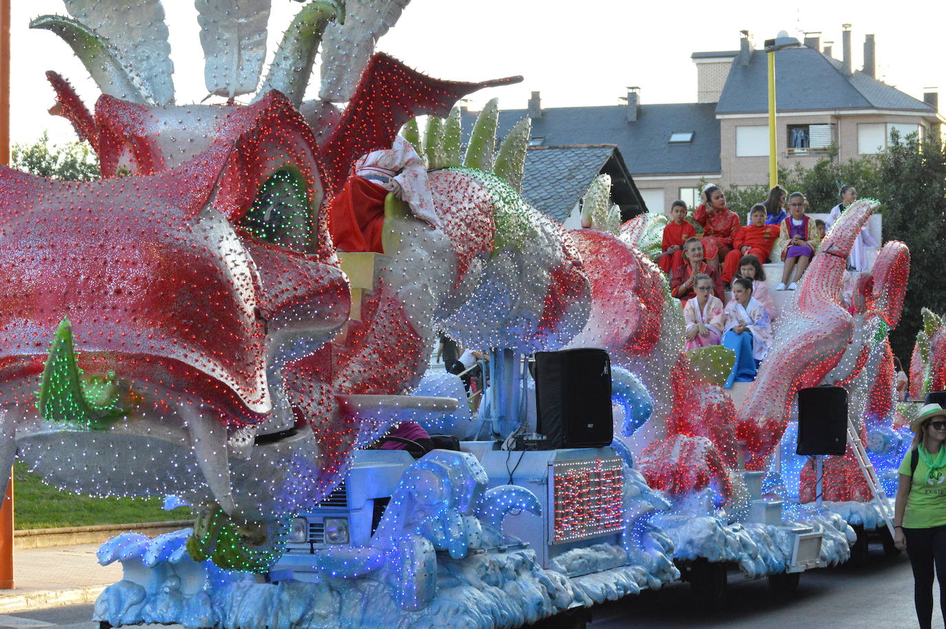 Fotos: Desfile de carrozas La Encina 2019