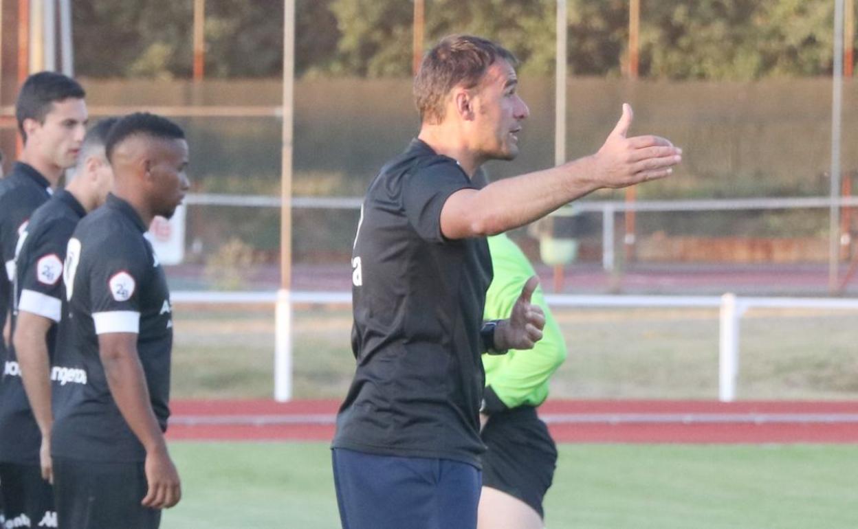 Ministro evoluciona de su ictus y ya ha sido trasladado a planta