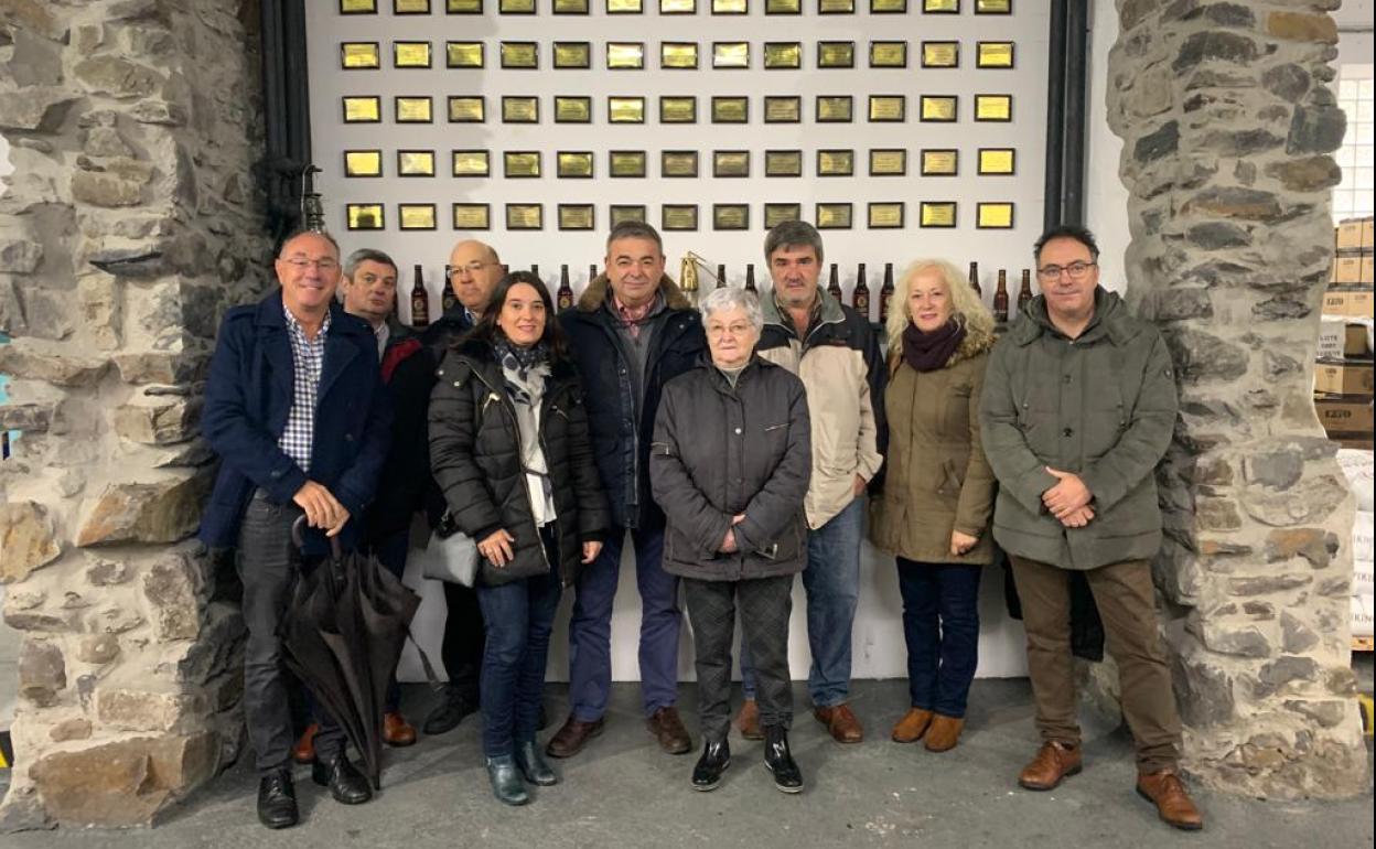 Justo Fernández (5I), durante su visita a Laciana.