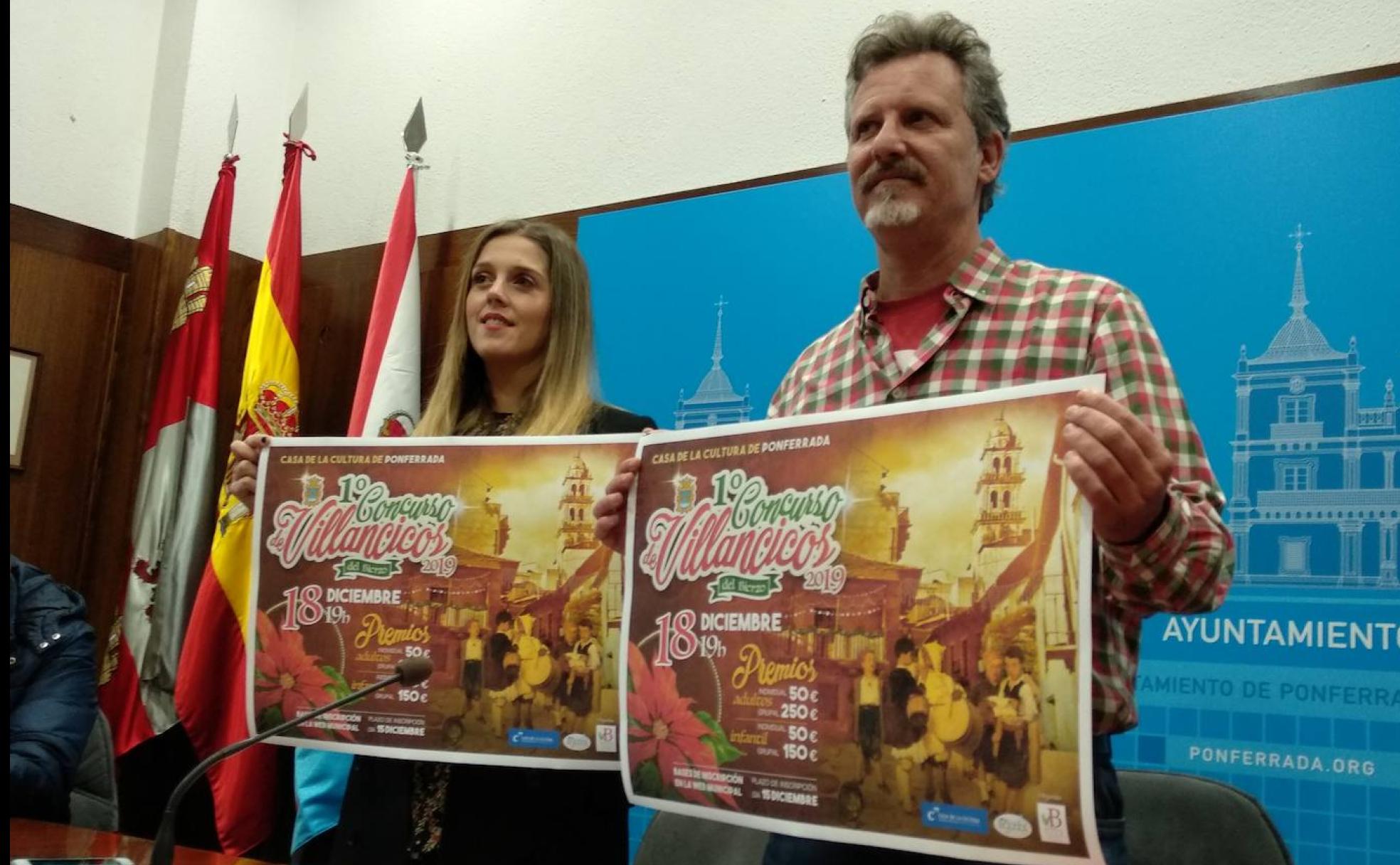 La concejala de Fiestas, Lorena Valle, y el presidente de la Asociación Cultural Bierzo Vivo, Nicolás de la Carrera, en la presentación.