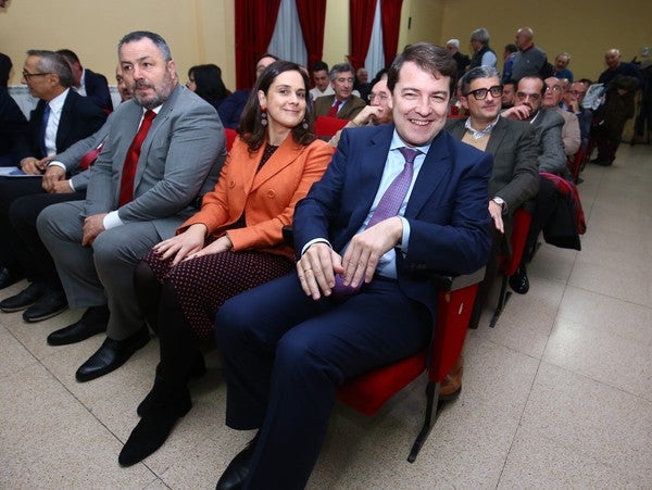 Fotos: Mañueco, en la jornada sobre la economía del Bierzo