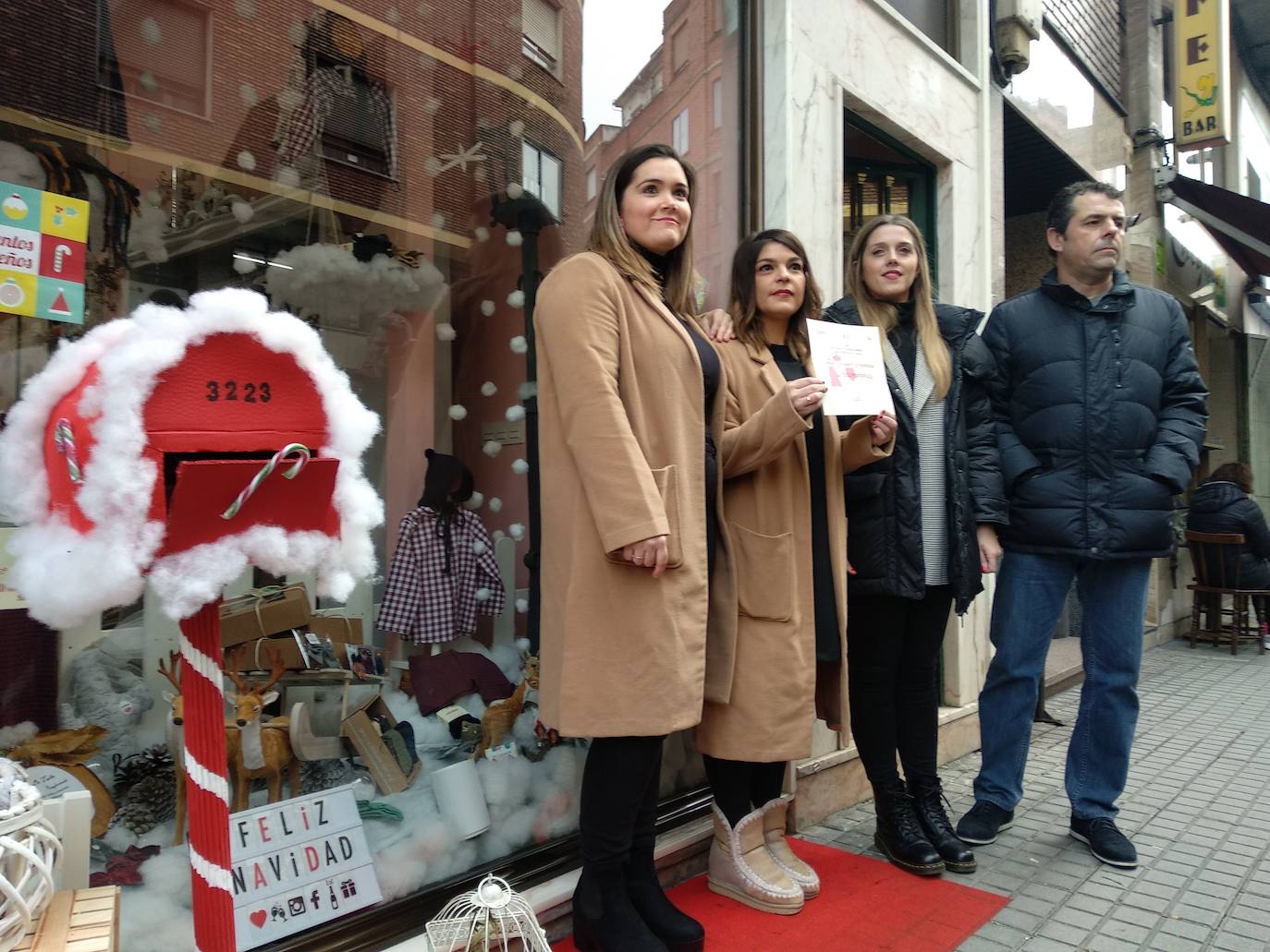 Fotos: Premios del Concurso de Escaparates Navideños de Ponferrada