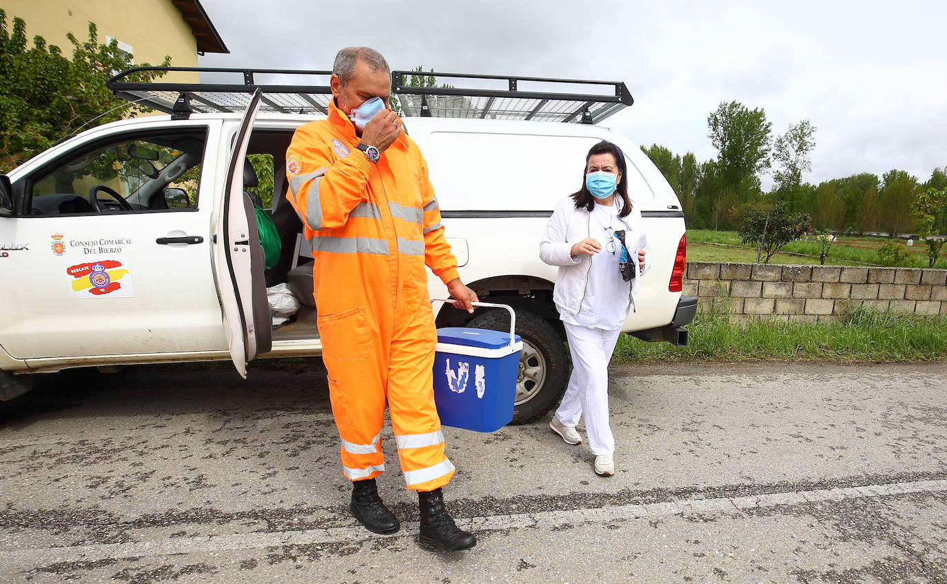 Fotos: La labor altruista de los voluntarios de Protección Civil
