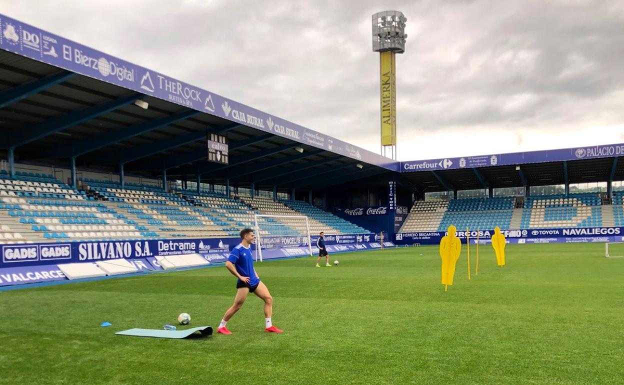 La Ponferradina vive su primera jornada de descanso desde el regreso al césped