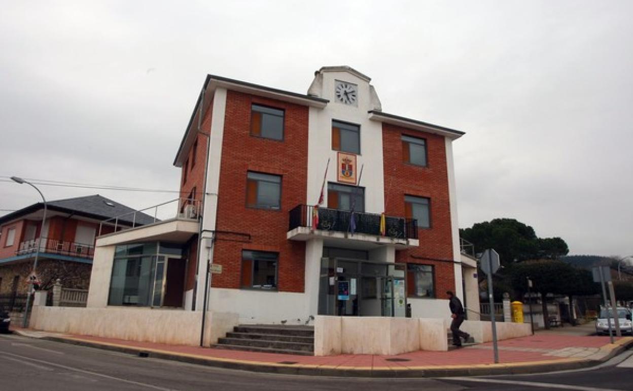 Ayuntamiento de Cubillos del Sil. 