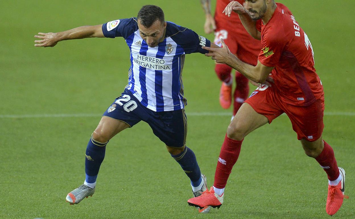 Pablo Valcarce, en un partido con la Deportiva.