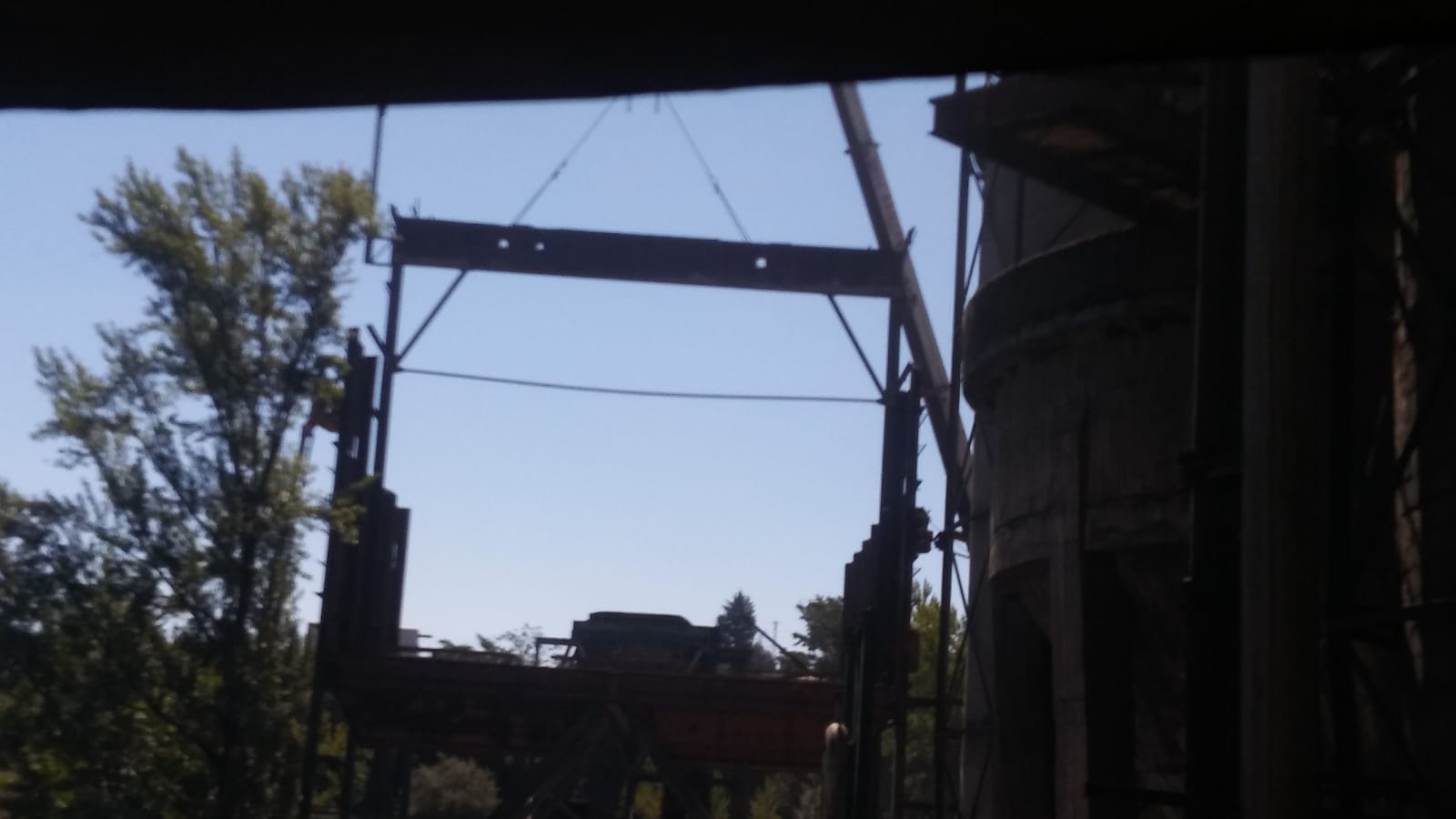 Fotos: Desmantelamiento de los grupos 1 y 2 de la central de Compostilla en Cubillos del Sil