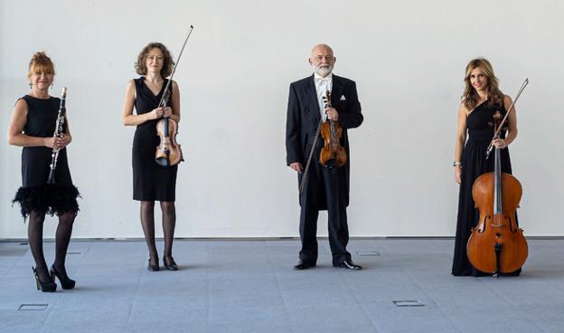 Cuarteto Arcoesfere y Laura Tárrega, en el concierto de la OSCyL en el Teatro Bergidum de Ponferrada