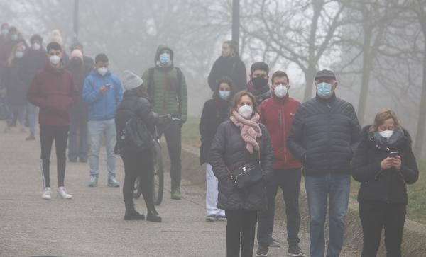 Fotos: Cribado masivo en el Campus de Ponferrada de la Universidad de León