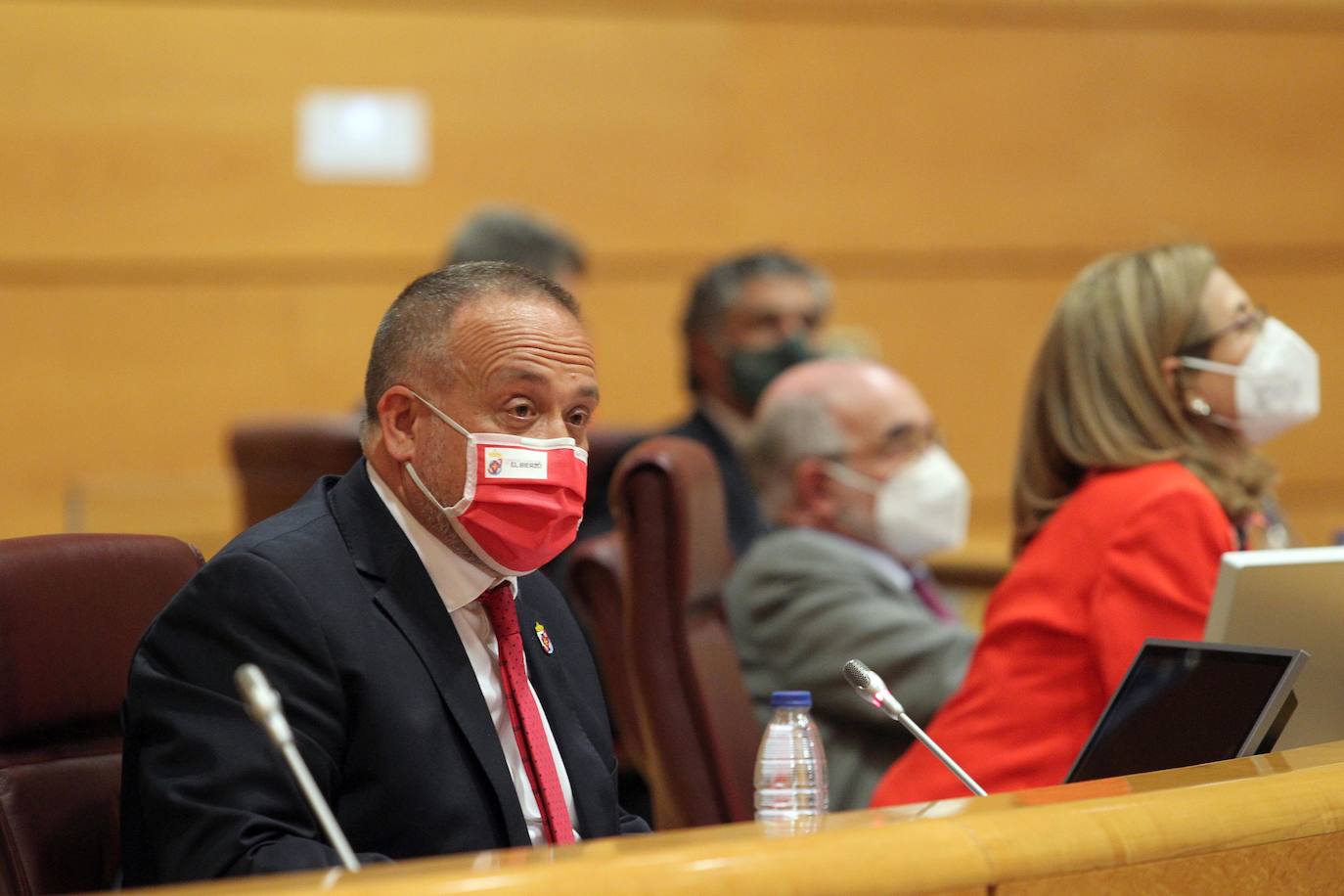 Fotos: El presidente del Consejo comparece en el Senado