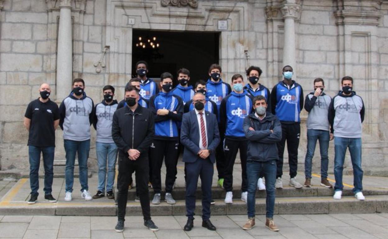 Recepción en el Ayuntamiento de Ponferrada a plantilla y cuerpo técnico del CDP.