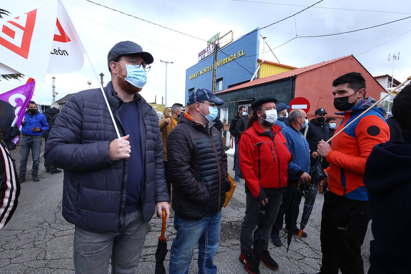 Fotos: Concentración en Roldán