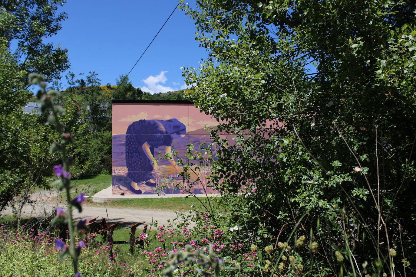 Fotos: La historia de Quintana de Fuseros en un enorme graffiti