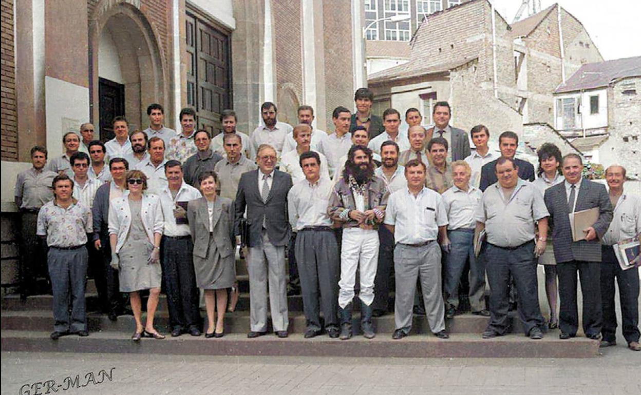 Foto de familia de los primeros consejeros y consejeras del Bierzo.