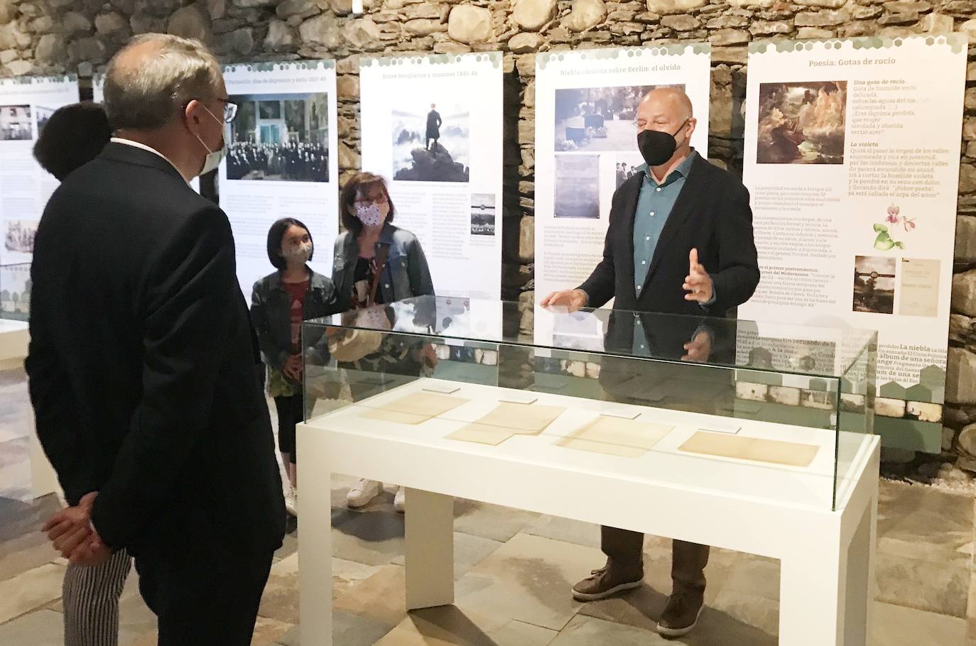 Fotos: Exposición permanente sobre Enrique Gil en el Castillo de los Templarios
