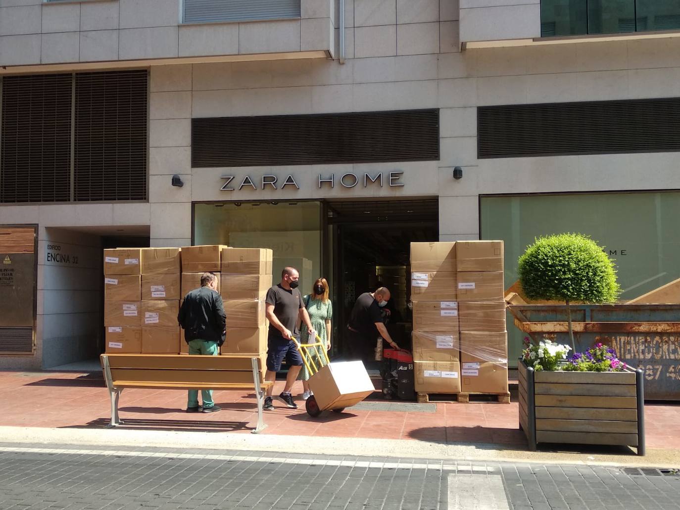 Fotos: Cierre de Zara Home en Ponferrada