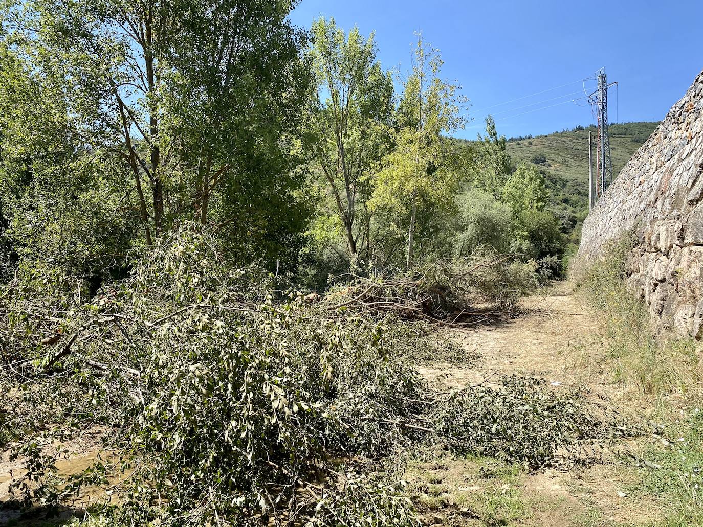 Fotos: Inicio de la segunda fase de la senda del Sil en Ponferrada