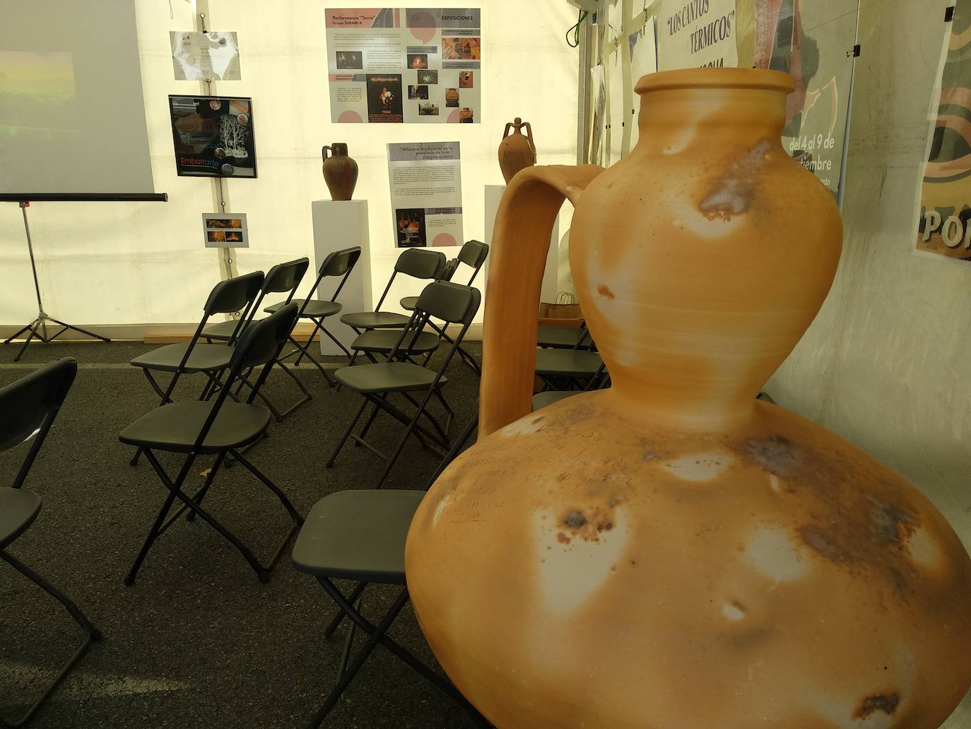 Inaguración de la XL Feria de Cerámica de Ponferrada.