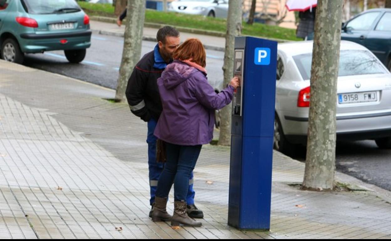 Parquímetro de la ORA en Ponferrada.