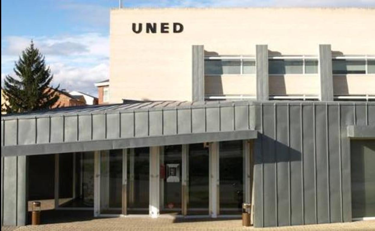 Centro asociado de la Uned de Ponferrada.