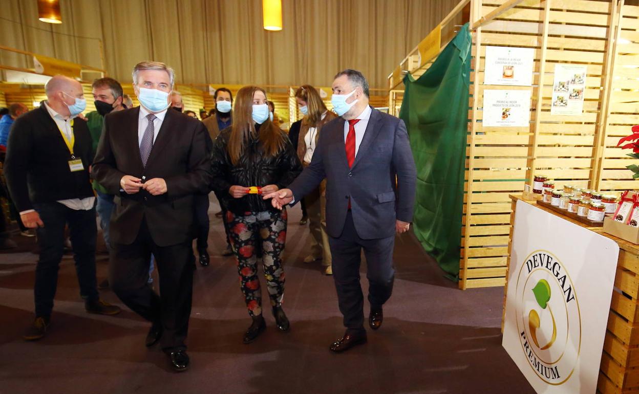 Imagen de la inauguración de la Feria de la Castaña.