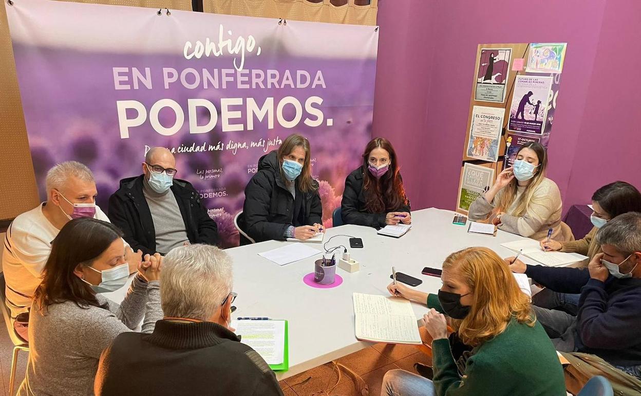 La secretaria de Organización de Podemos, Lilith Verstrynge, durante la reunión.